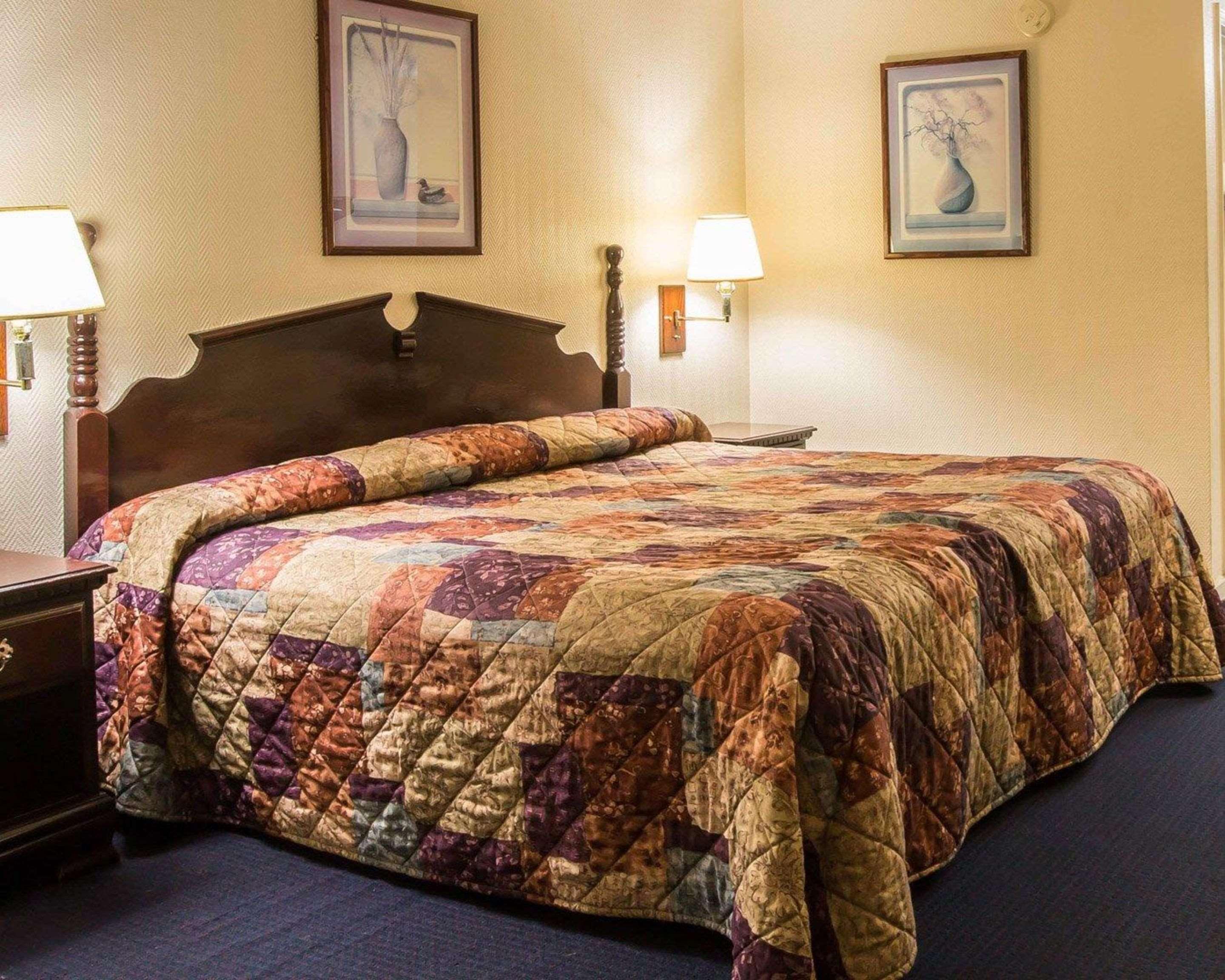 Rodeway Inn Phenix City Eksteriør bilde