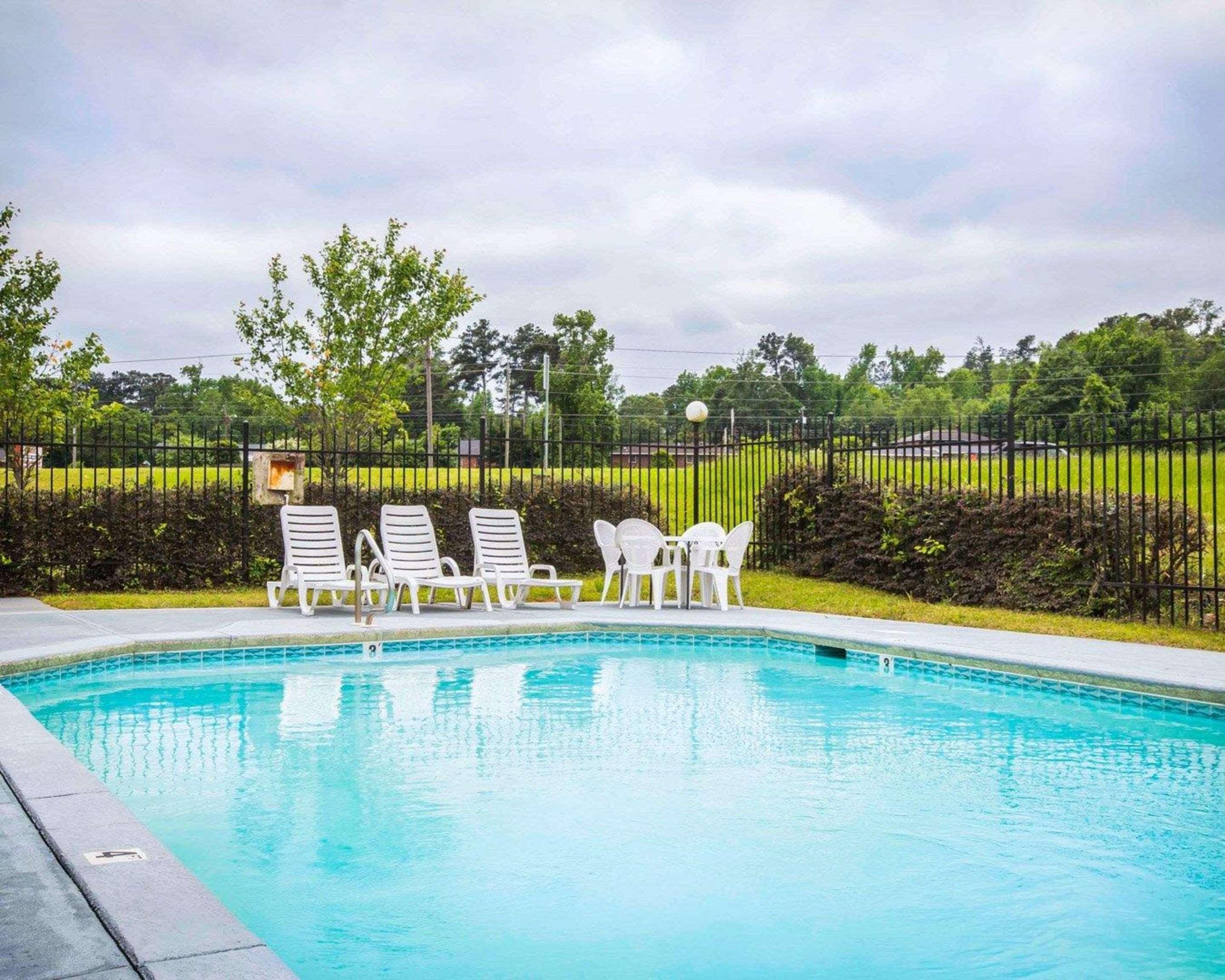 Rodeway Inn Phenix City Eksteriør bilde