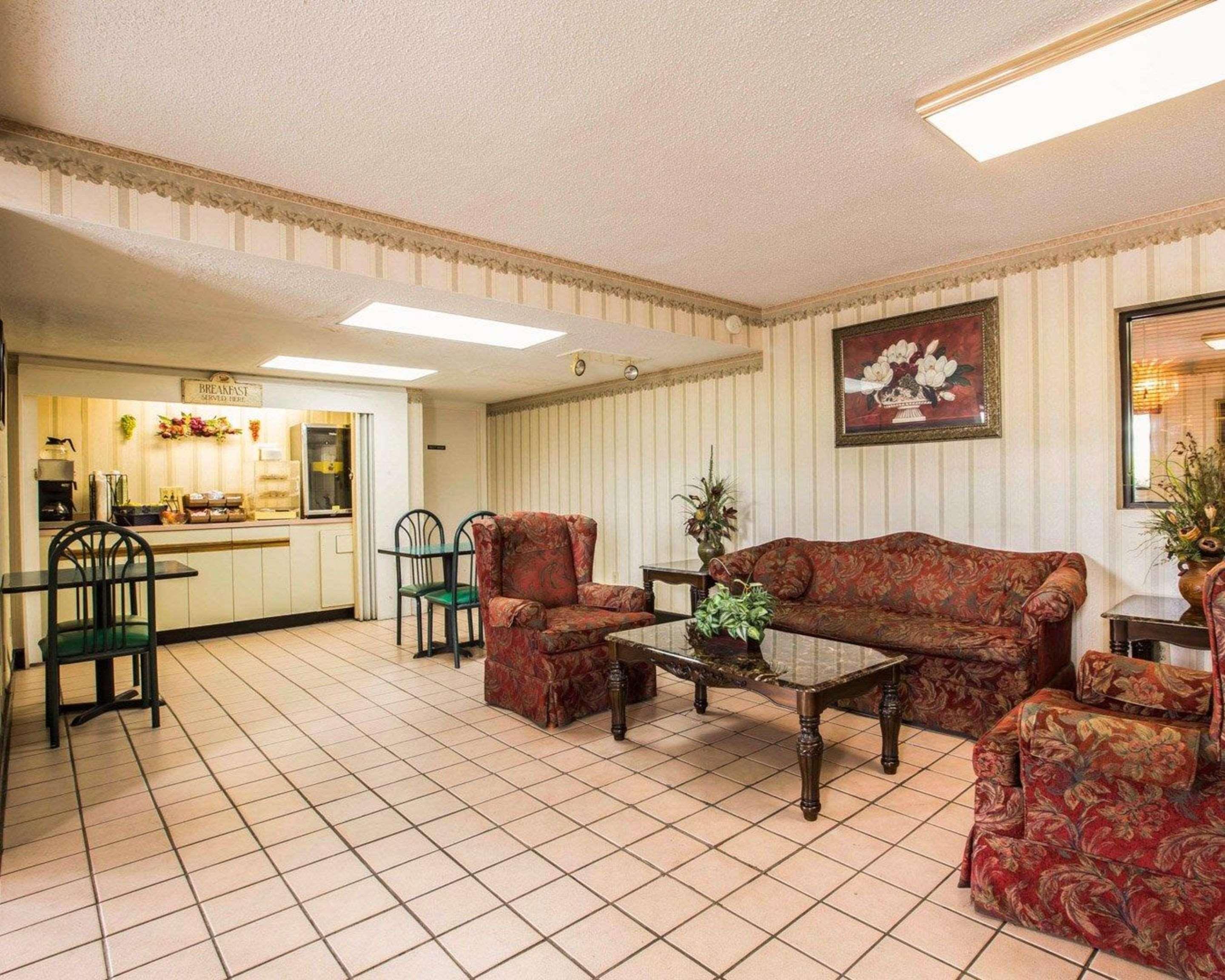 Rodeway Inn Phenix City Eksteriør bilde